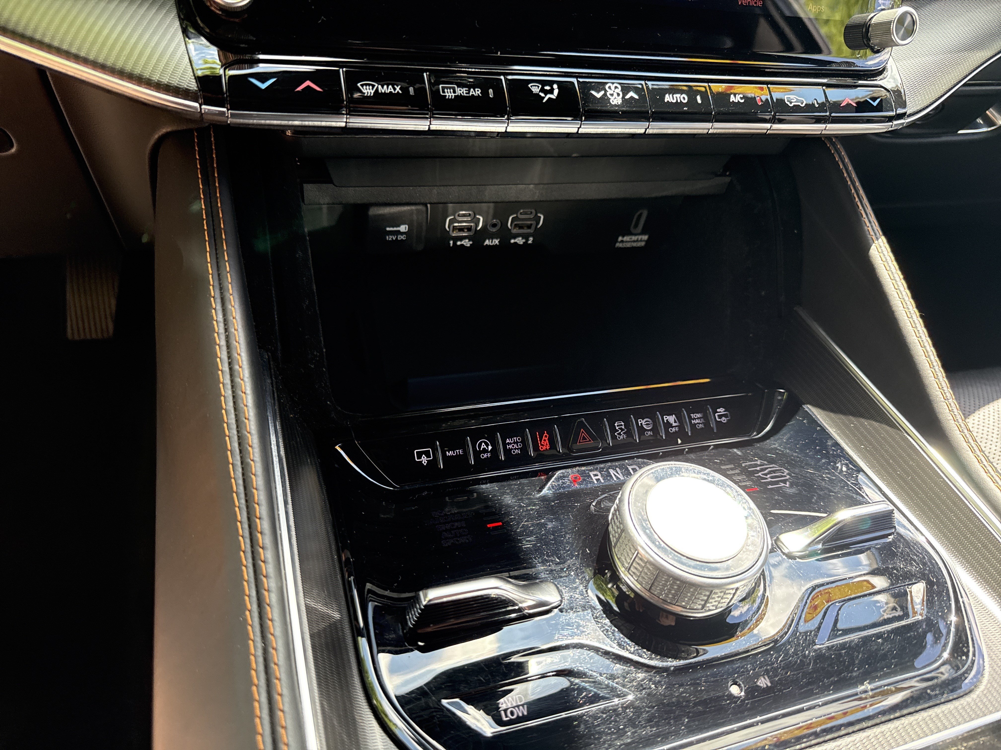 2024 Jeep Grand Wagoneer Series III - Photo 32