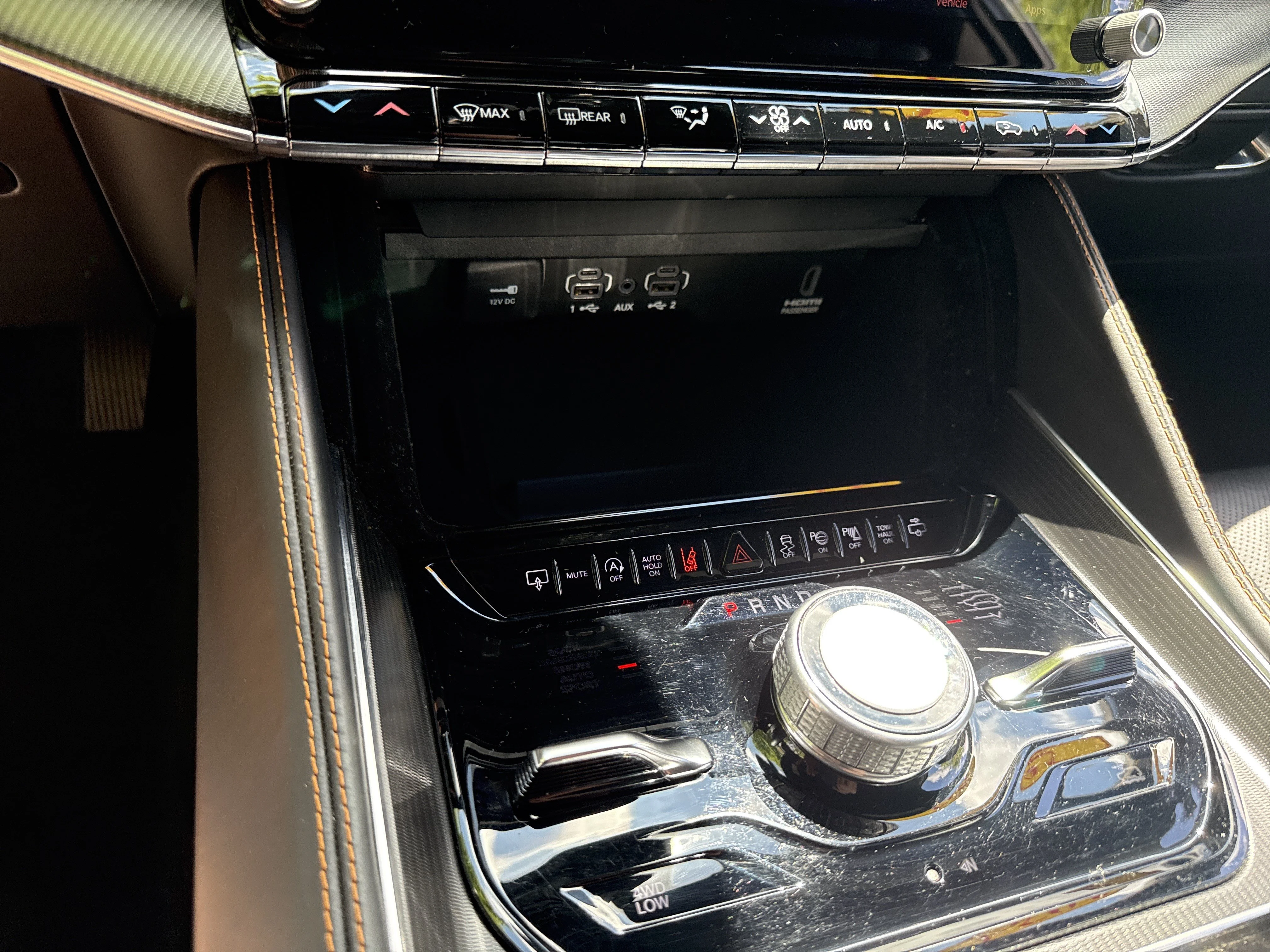 2024 Jeep Grand Wagoneer Series III - Photo 32