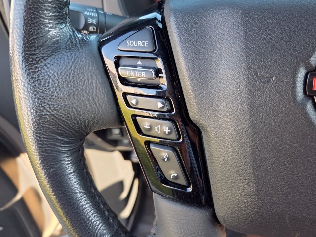 Used 2022  Nissan PRO-4X image 27