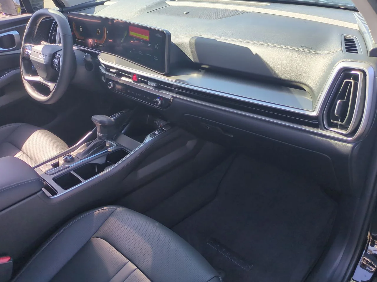 New 2026 Ebony Black Kia S image 28