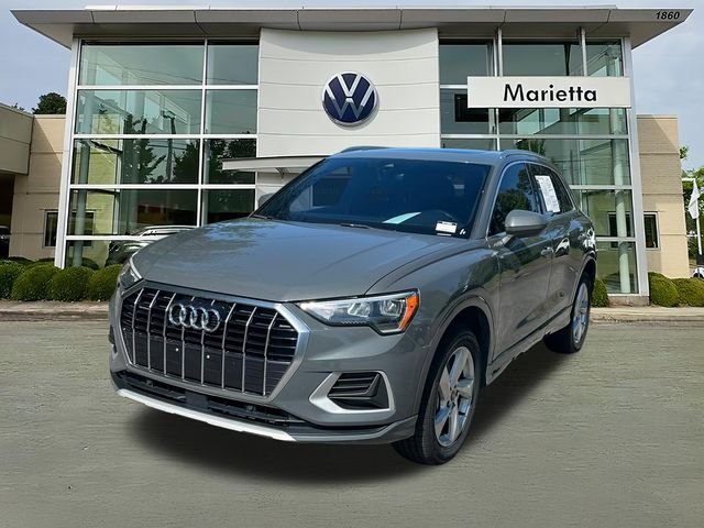 2021 Audi Q3 40 TFSI Premium quattro's photo