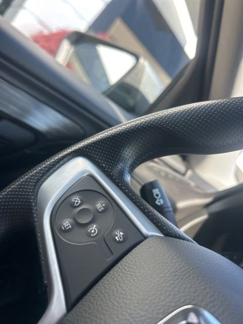 Used 2023 Silver GMC SLE image 18