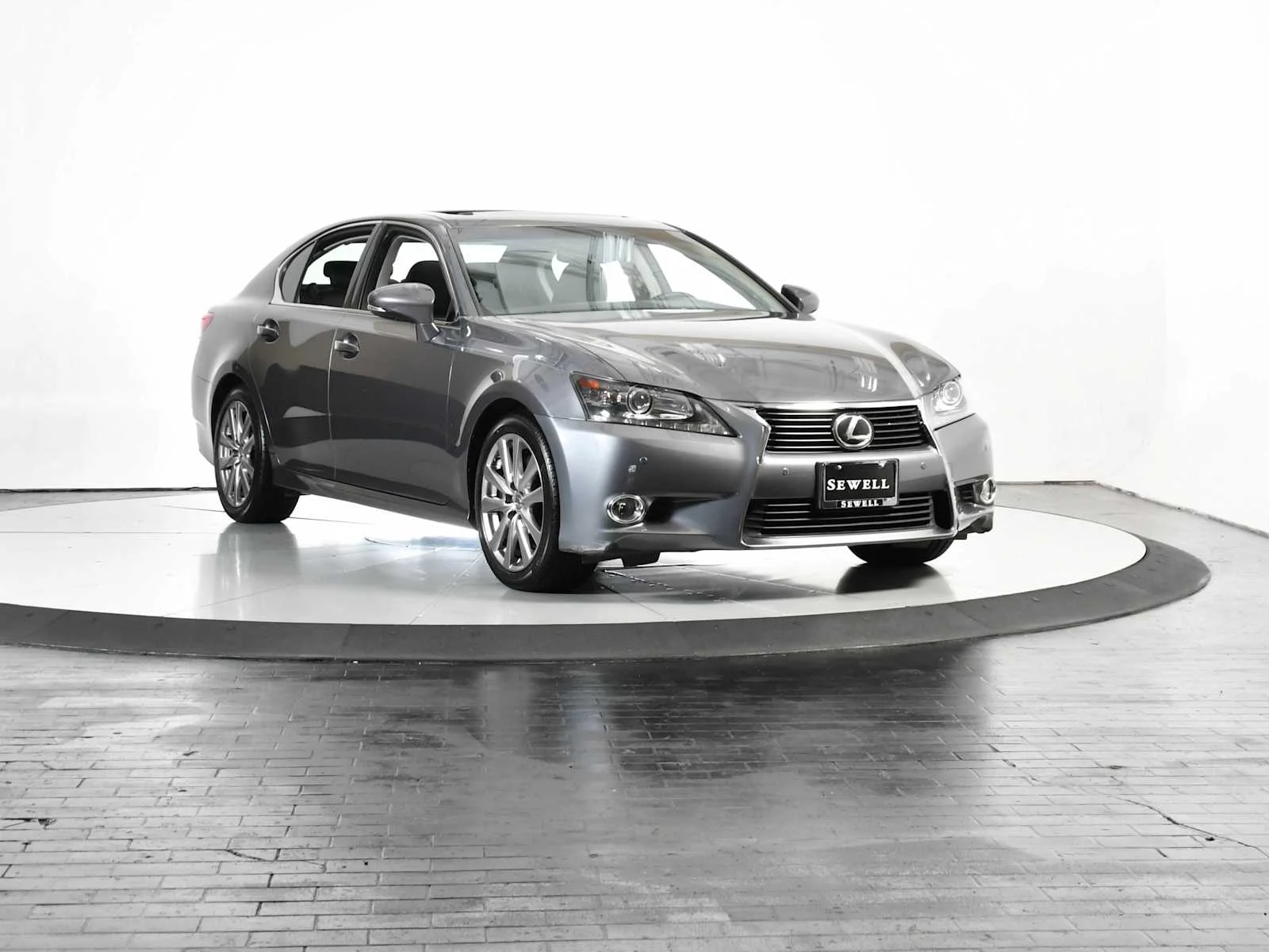 Used 2013 Nebula Gray Pearl Lexus  image 9