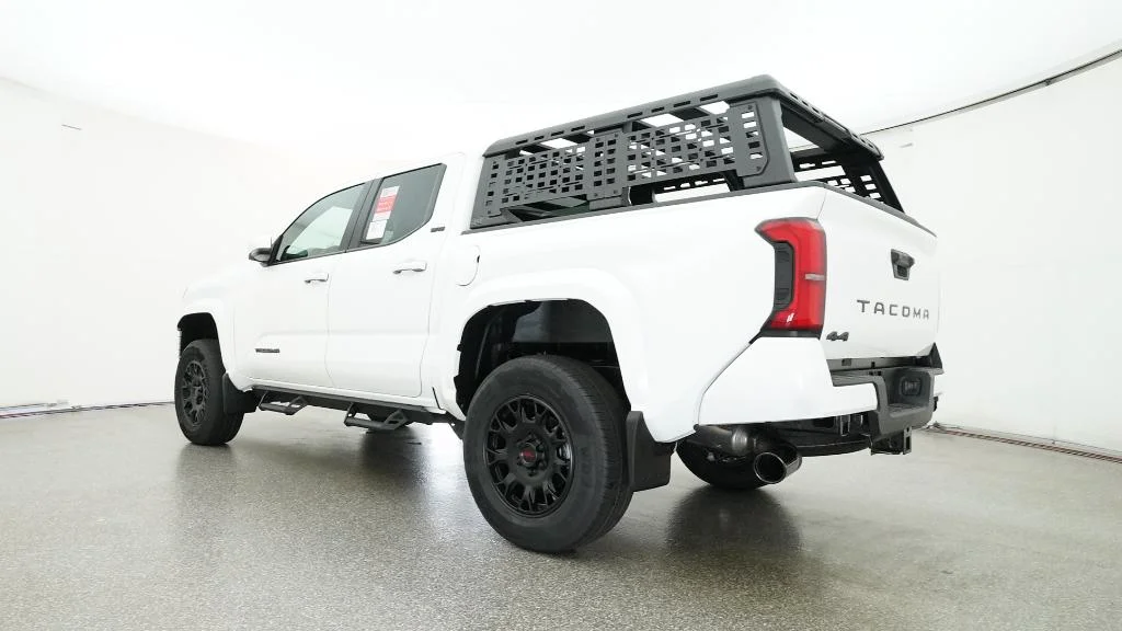 2025 Toyota Tacoma SR5 - Photo 47