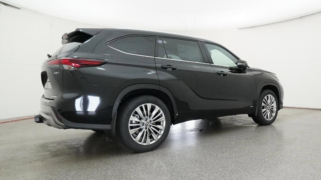 New 2026 Midnight Black Metallic Toyota  Platinum image 7
