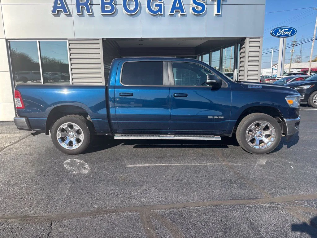 Used 2022 Blue Ram Big Horn/Lone Star image 4