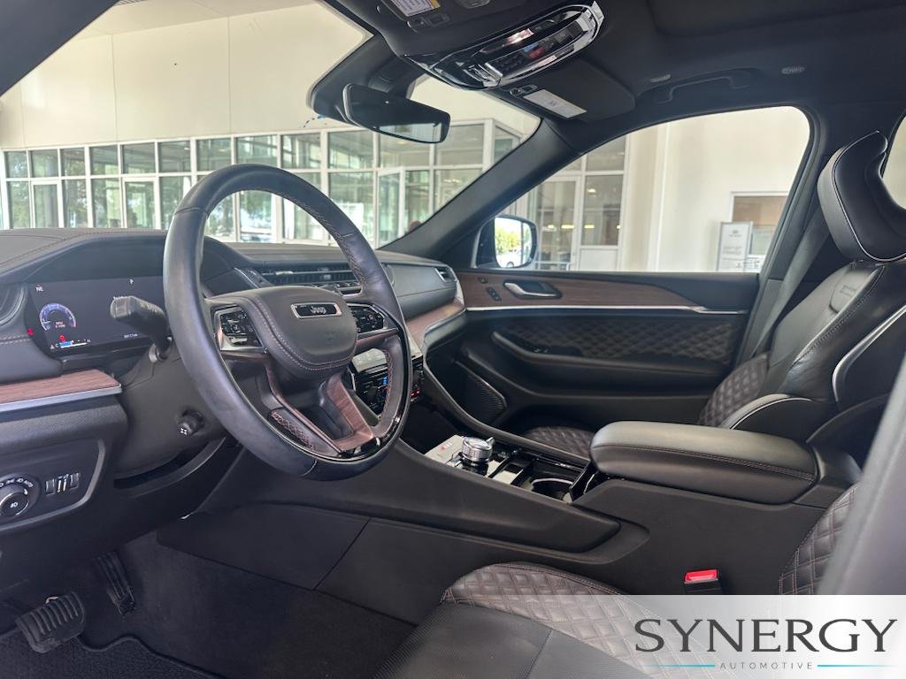 Used 2022 Silver Zynith Jeep Summit image 23
