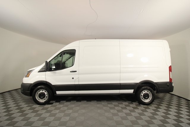 2024 Ford Transit photo 2