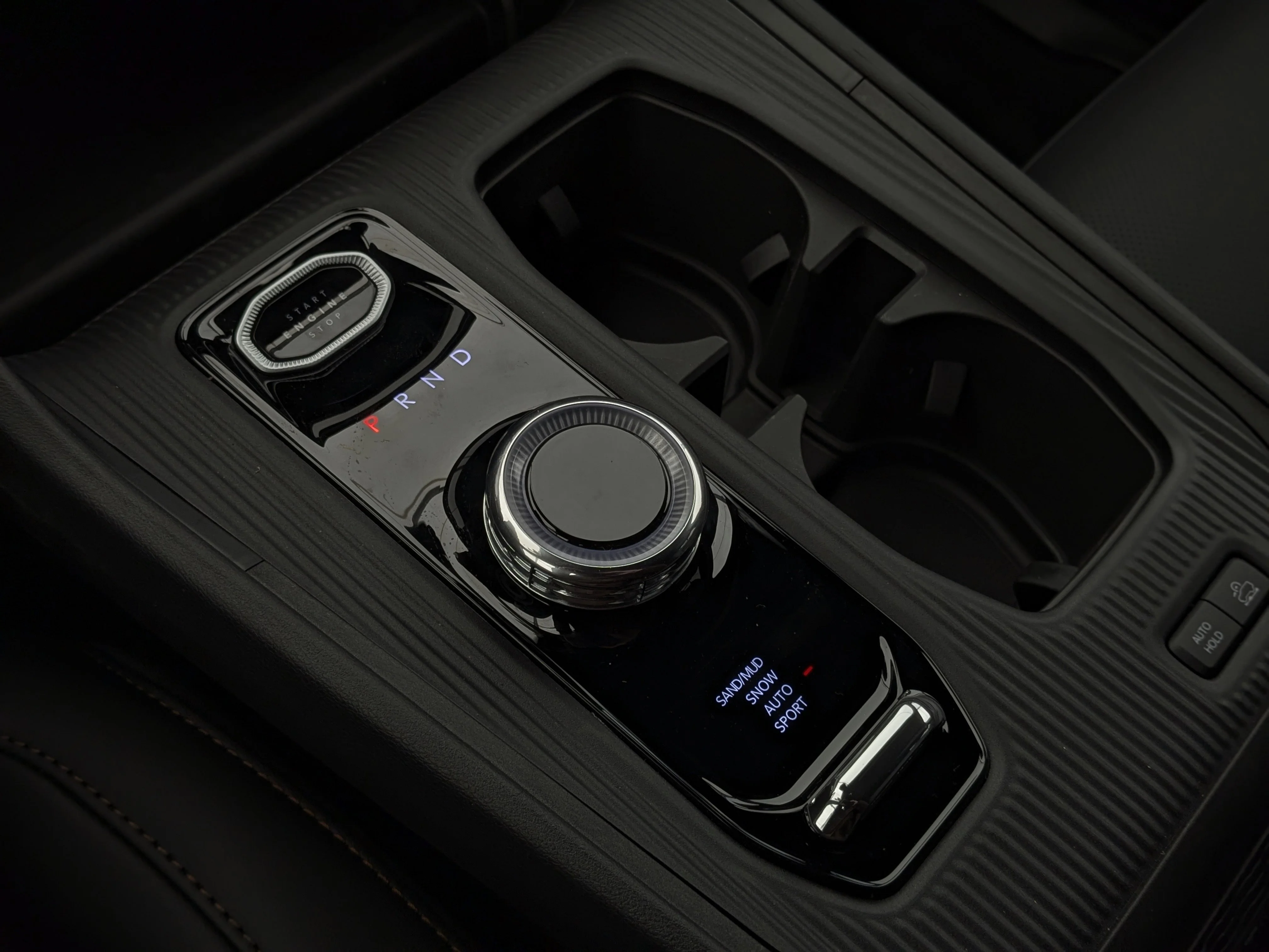 New 2026 Grey Jeep Limited - Preferred Package 23G  - Mopar Interior Protection Pckge-  Pano Sunroof image 17