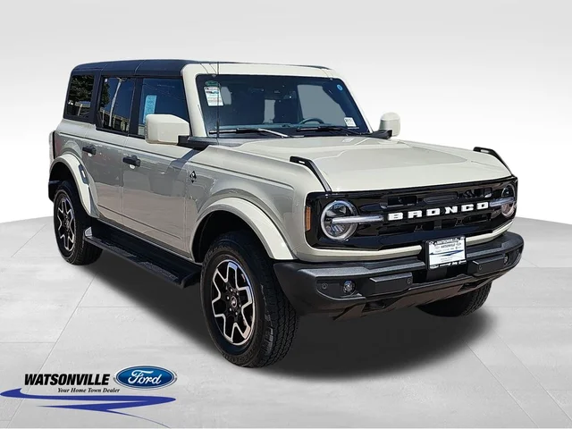 2026 Ford Bronco Outer Banks®