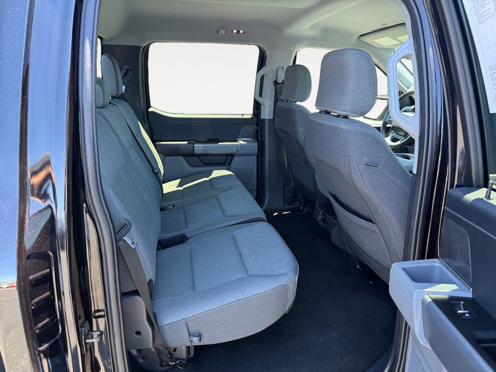 Used 2025 Black Metallic Ford XLT image 18