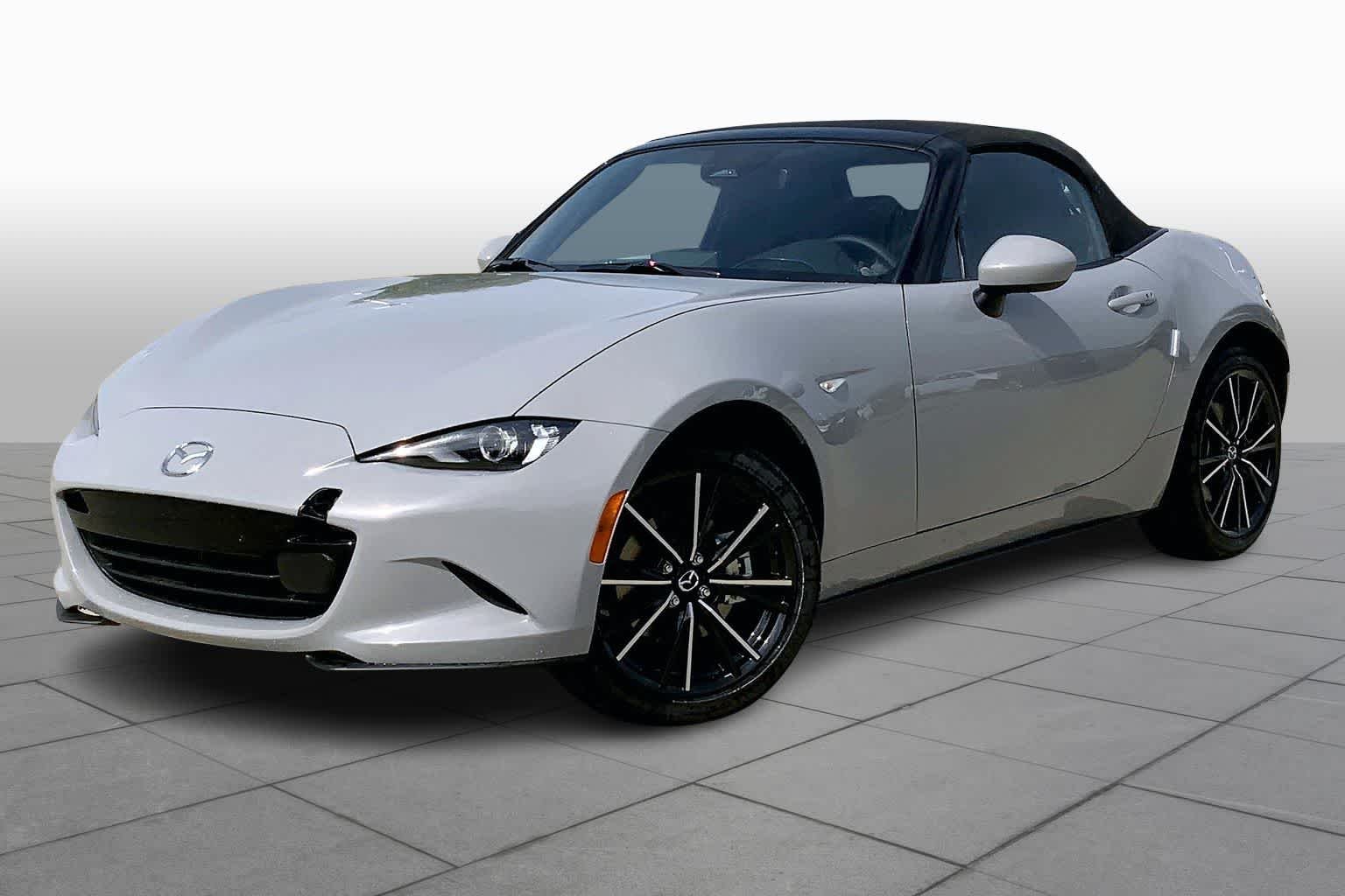 2026 Mazda MX-5 Miata Grand Touring Auto's photo