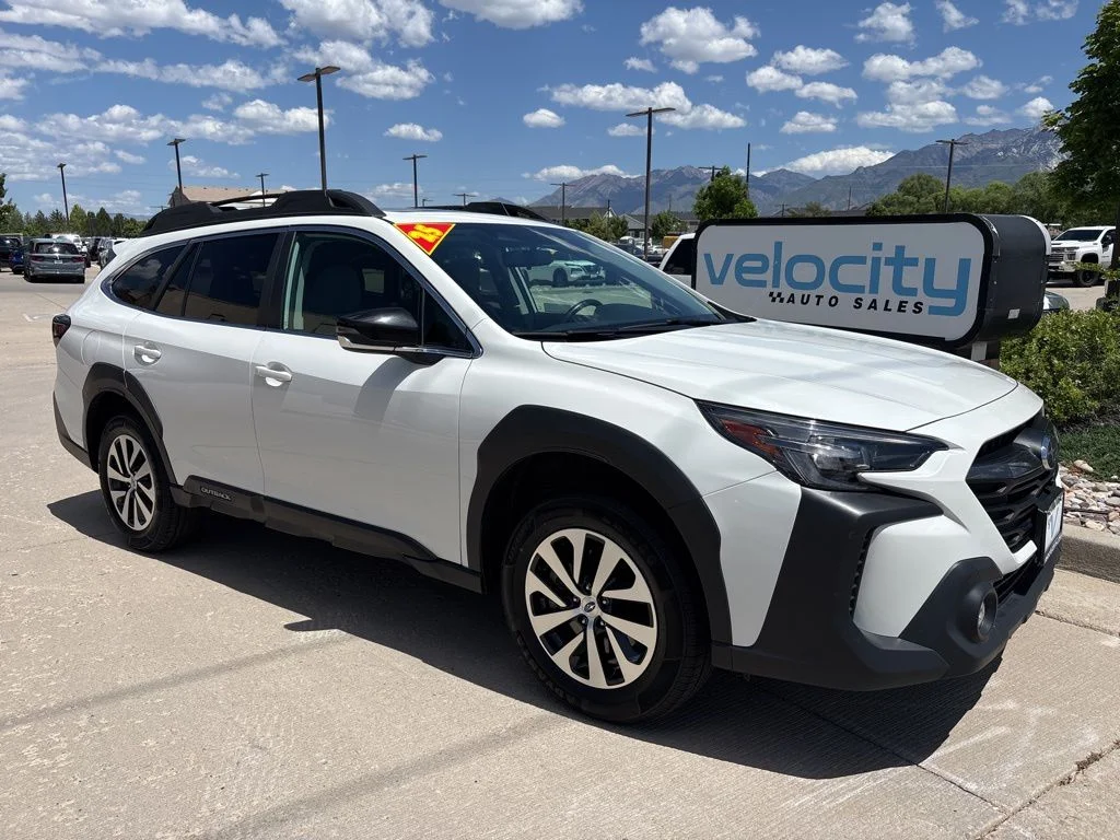 2025 Subaru Outback's photo