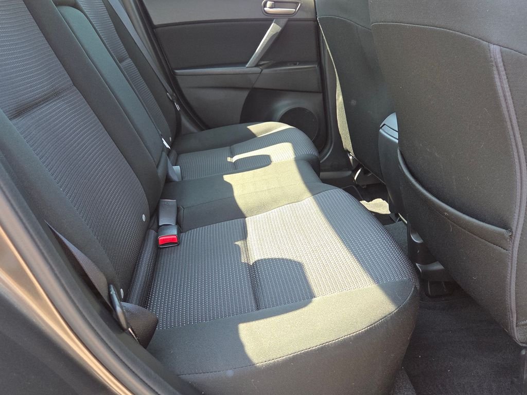 Used 2013 Gray Mazda i Touring image 21