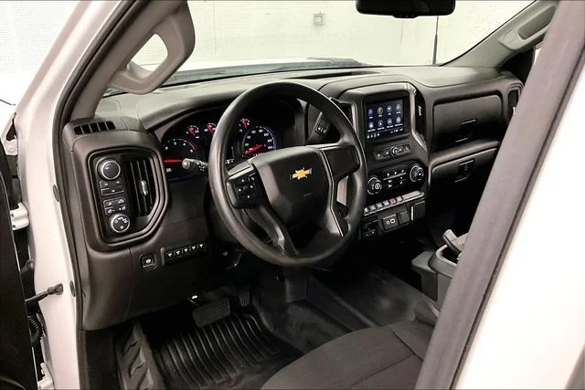 Used 2025 Summit White Chevrolet Work Truck image 16