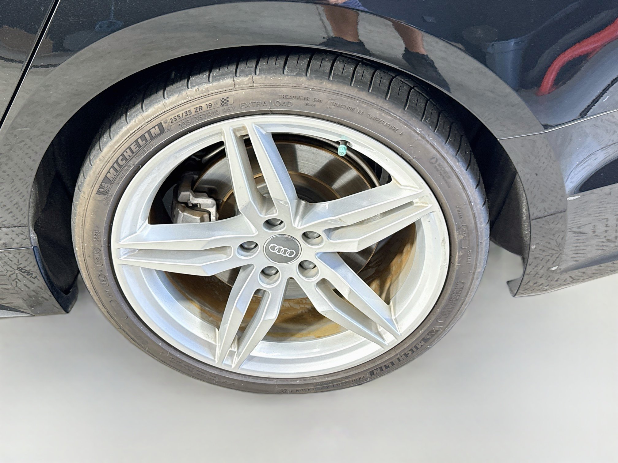 Used 2019  Audi Premium Plus image 32