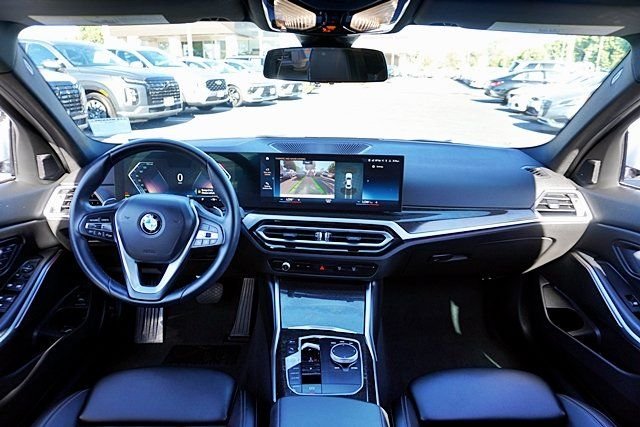 Used 2023 White BMW 330i image 17