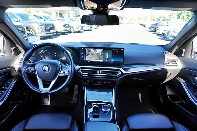 Used 2023 White BMW 330i image 17