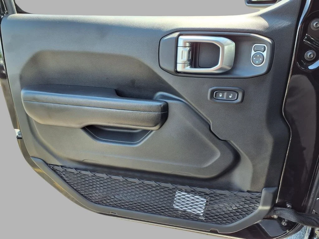 2020 Jeep Wrangler Unlimited Rubicon - Photo 18