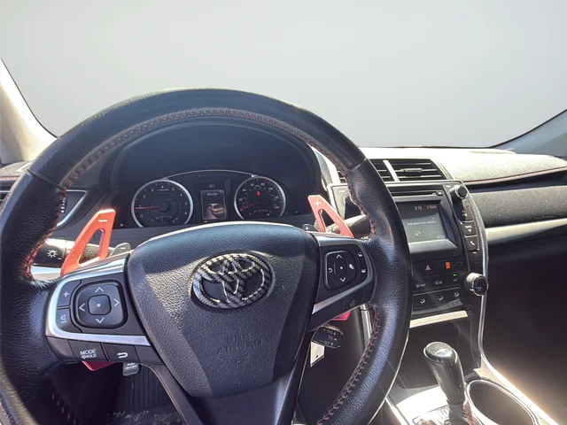 Used 2016 Red Toyota SE image 9