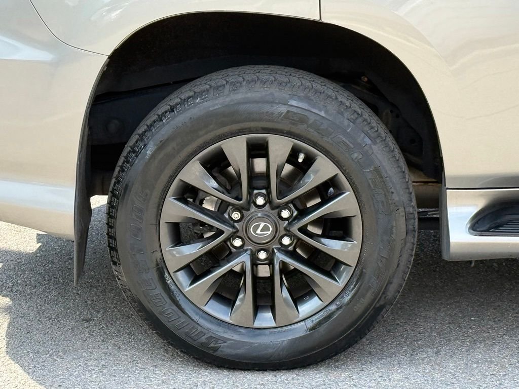Used 2020 Silver Lexus 460 image 12
