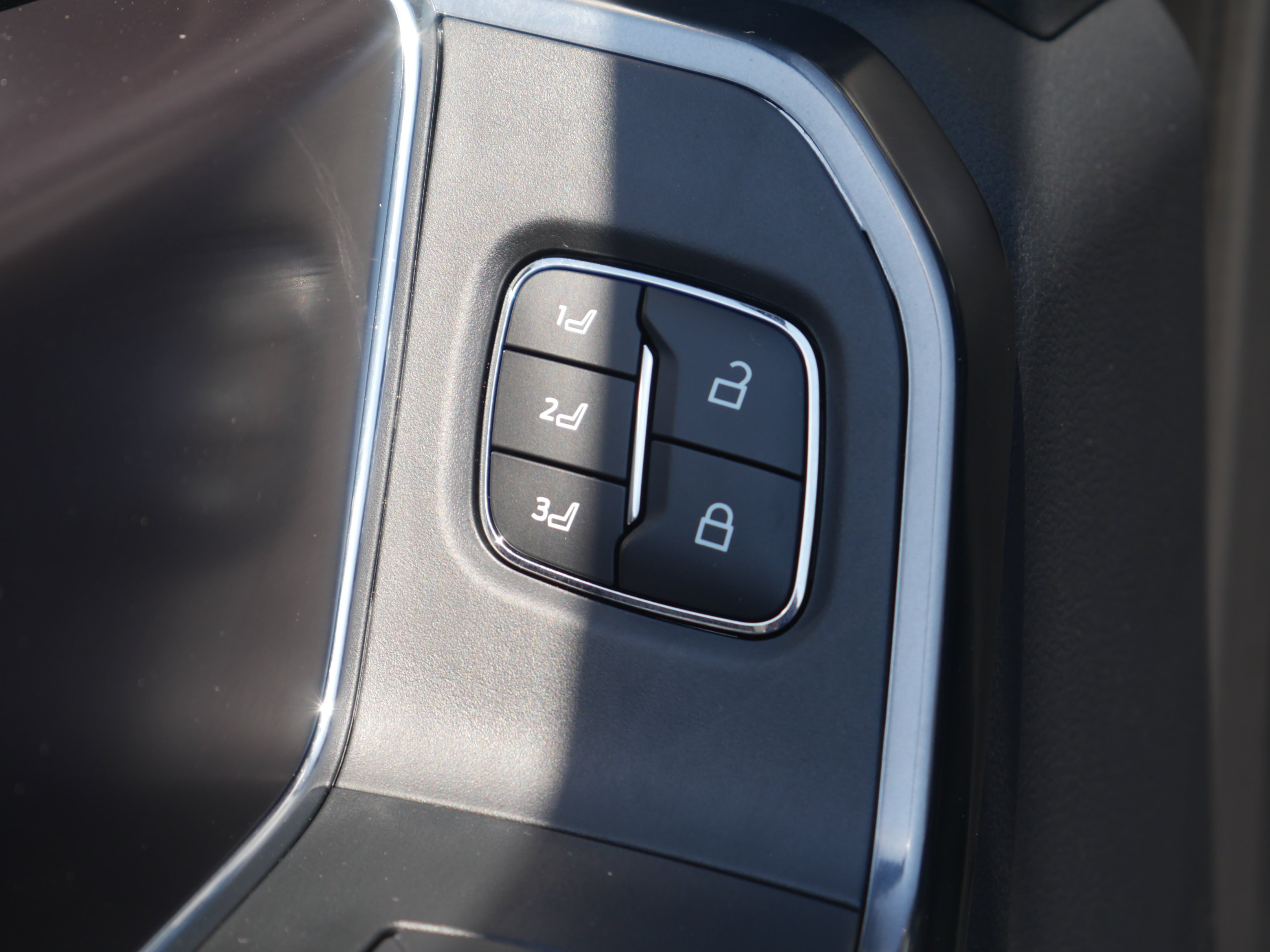 New 2026 Carbonized Gray Metallic Ford F-350® Platinum® image 44