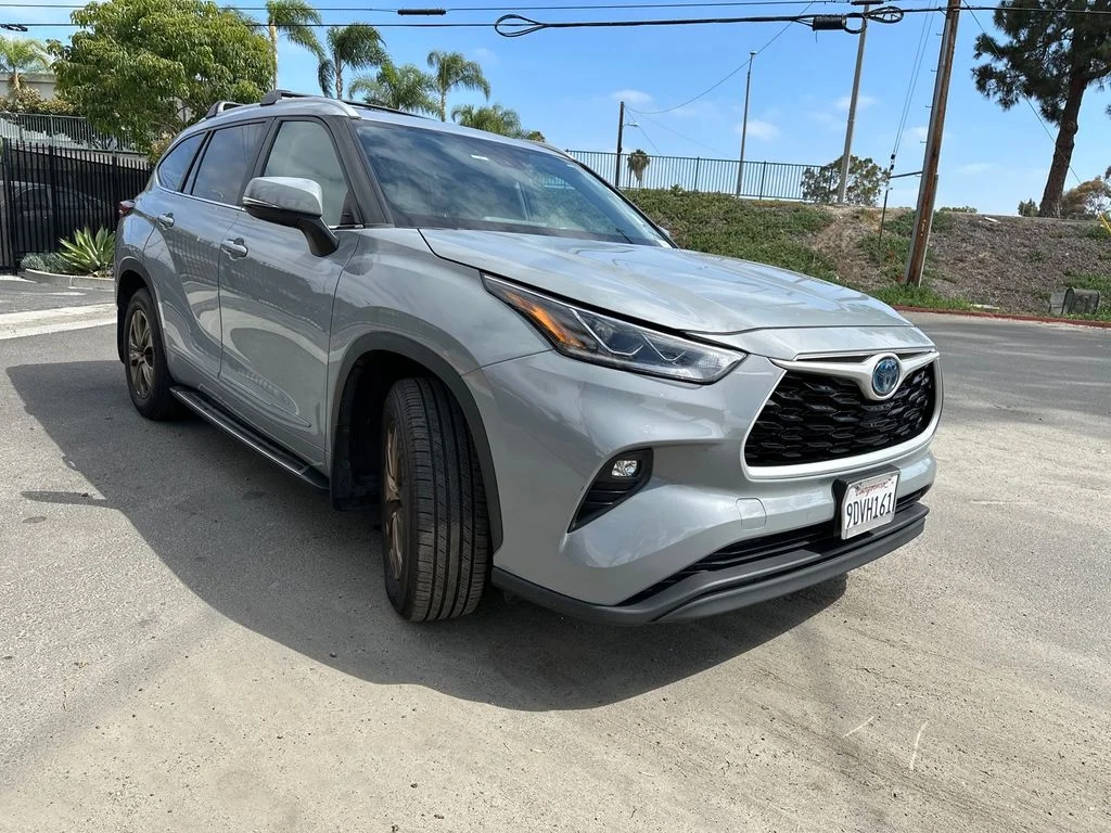 Used 2023 Gray Toyota Bronze Edition image 7