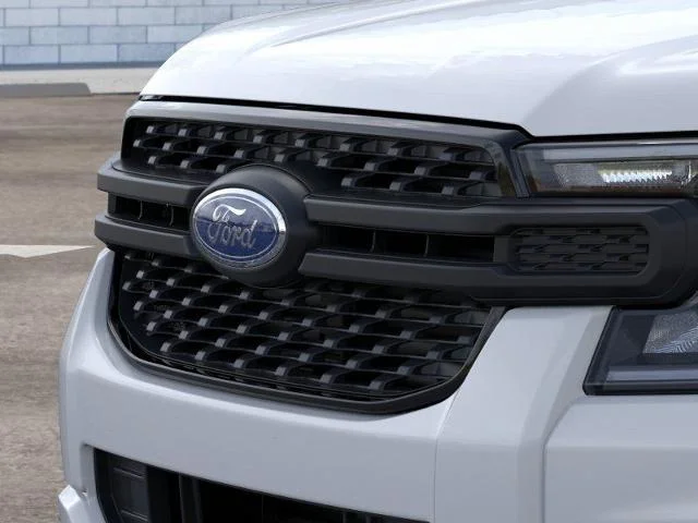 New 2026 Oxford White Ford XL image 39