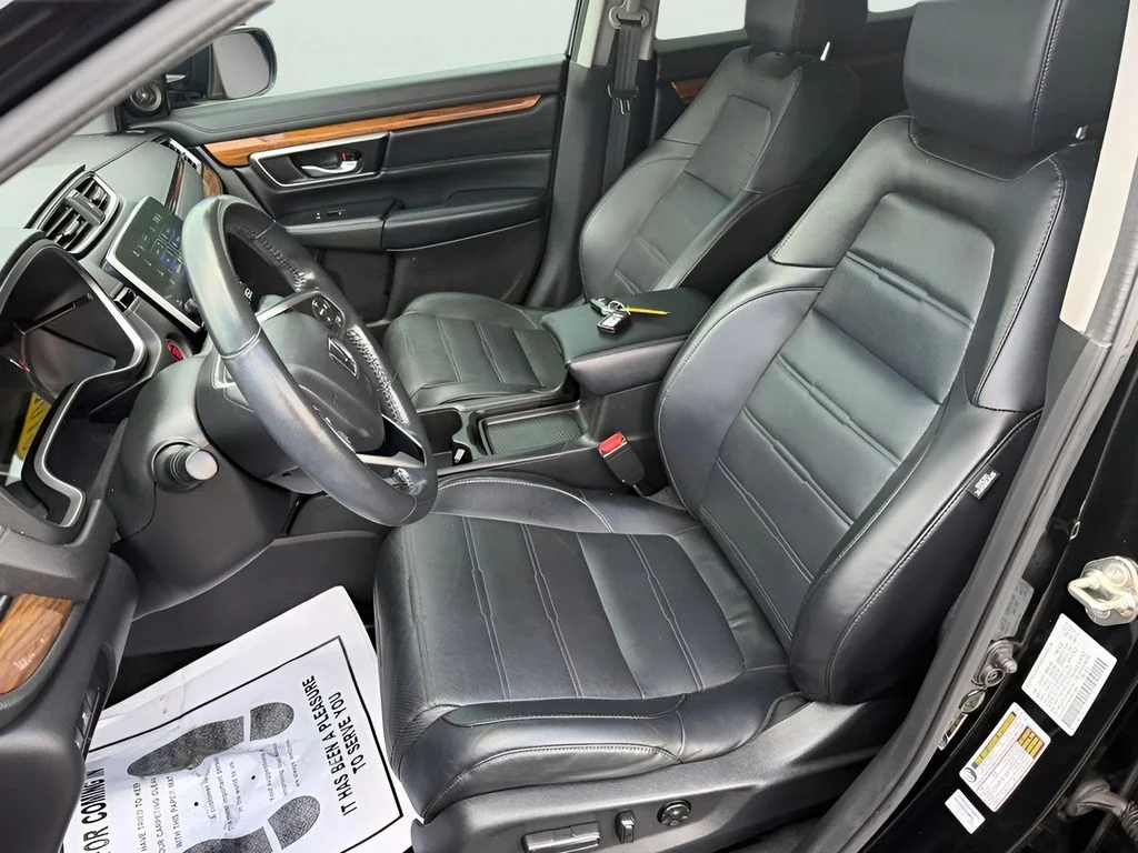 Used 2019 Crystal Black Pearl Honda EX-L image 20