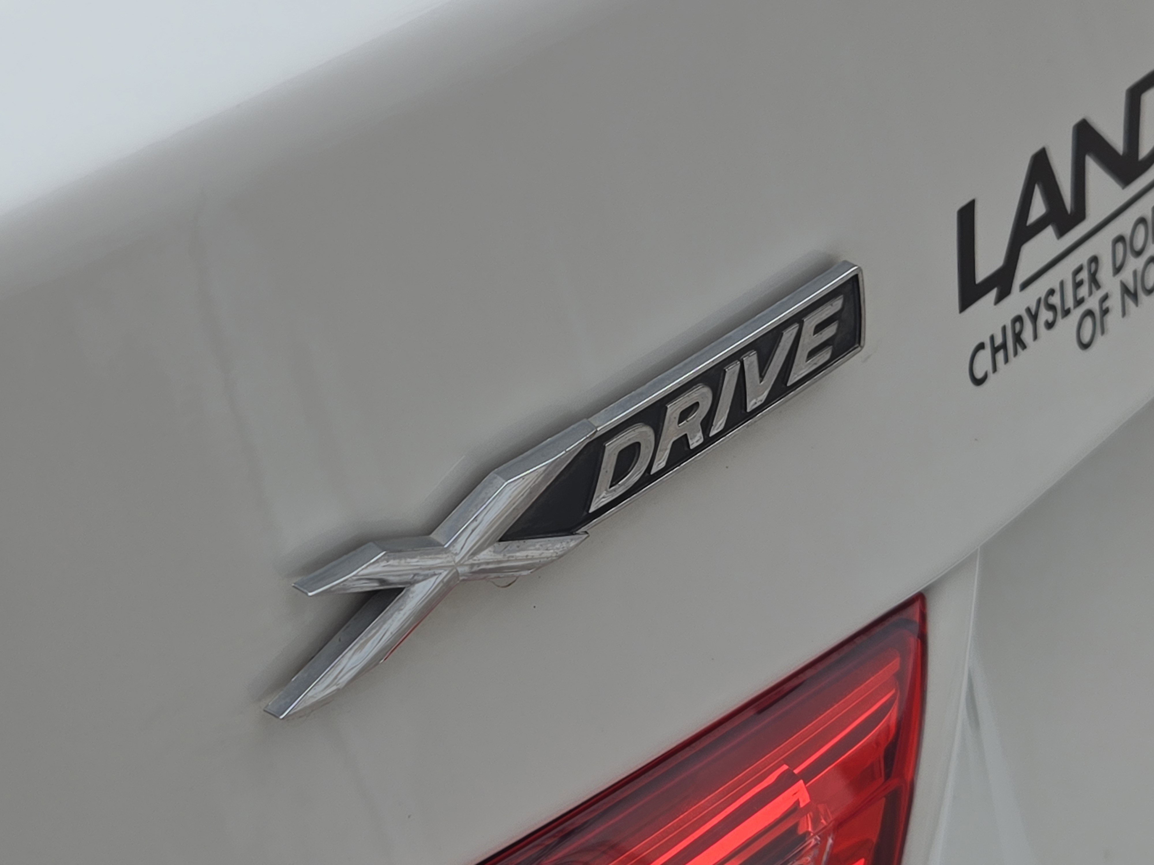 Used 2015 White BMW 428i xDrive image 12
