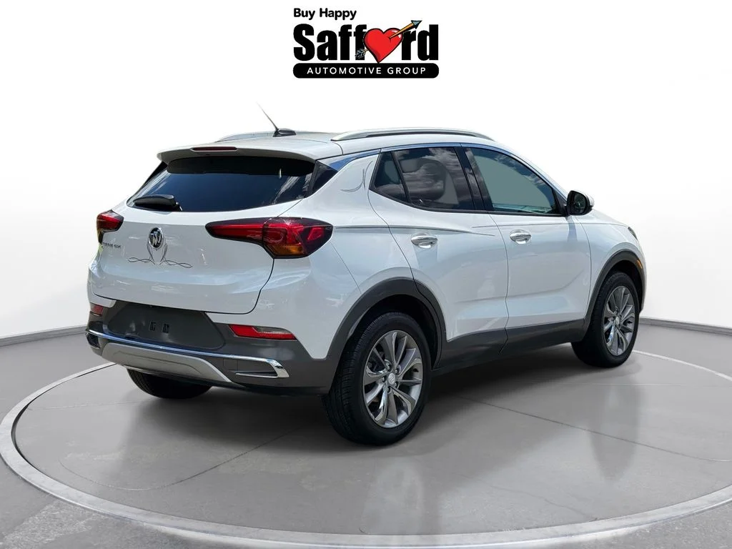 Used 2020 White Frost Buick Essence image 6