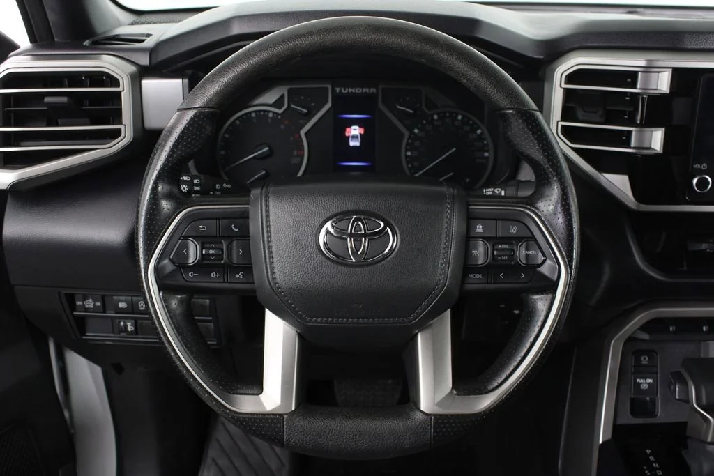 Used 2025 White Toyota SR image 21