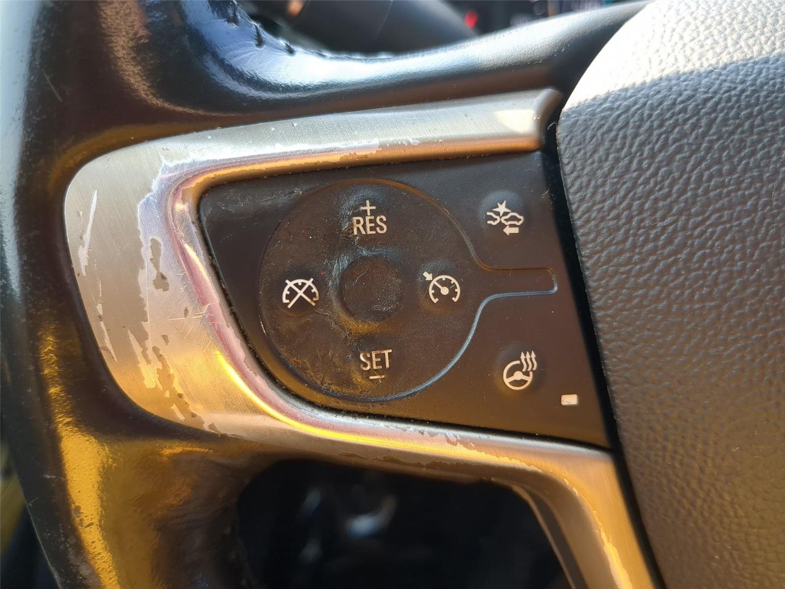 Used 2019 Red Quartz Tintcoat GMC Denali image 17