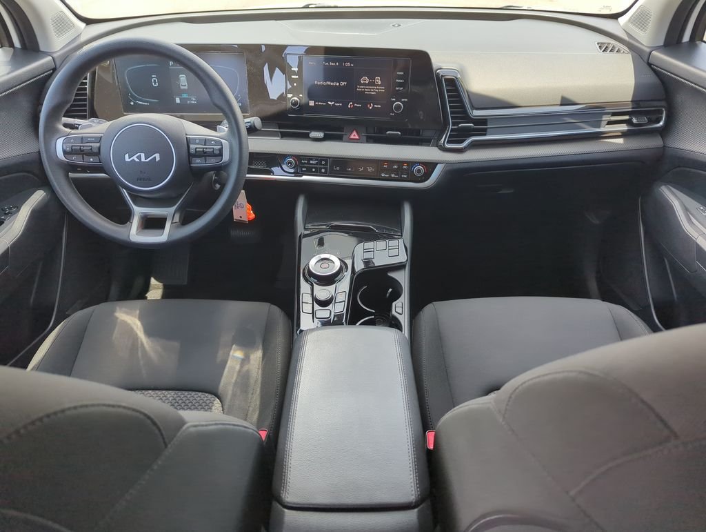 Used 2025 White Kia LX image 15