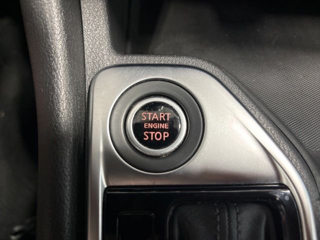 Used 2020 Rosewood Metallic Nissan SV image 26