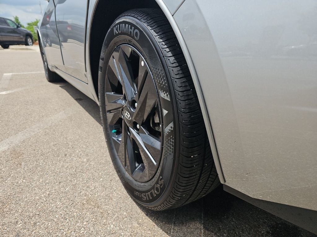 Certified Used 2023 Silver Hyundai SEL image 34