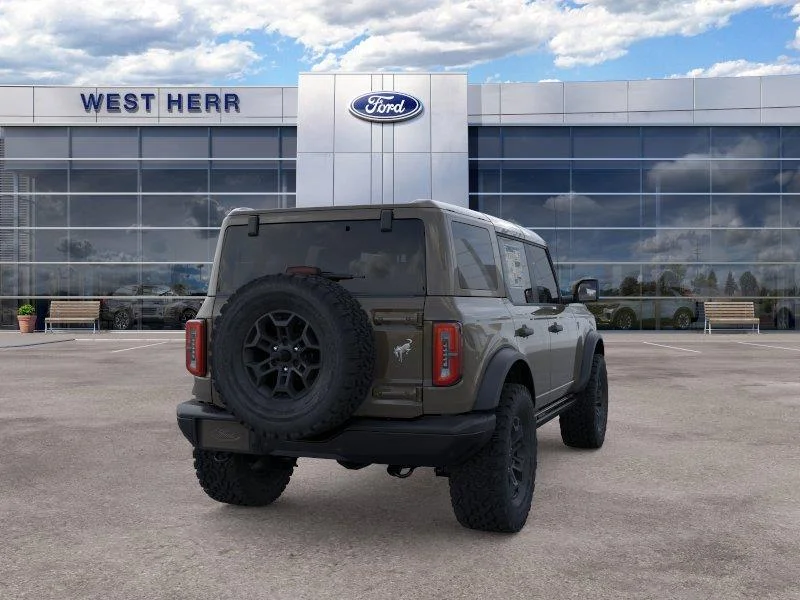 New 2026 Marsh Gray Ford Badlands® image 8