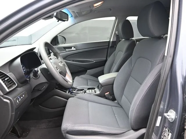 Used 2021 Gray Hyundai Value image 10