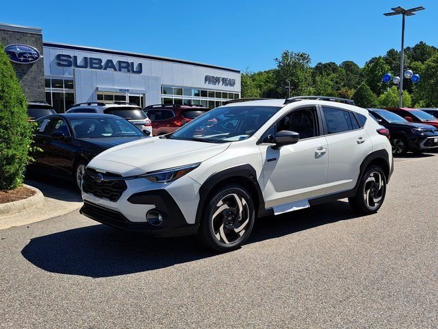 New 2026 CRYSTAL WHITE PEARL Subaru Limited Hybrid image 3
