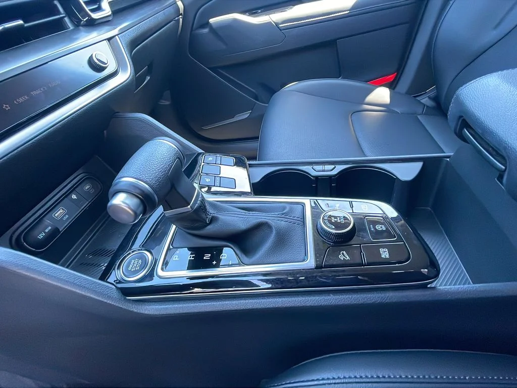 Certified Used 2024 Gray Kia EX image 21