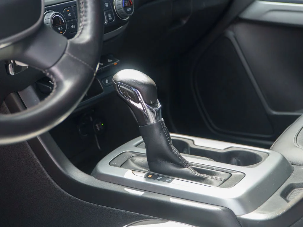 Used 2022 White Chevrolet ZR2 image 27