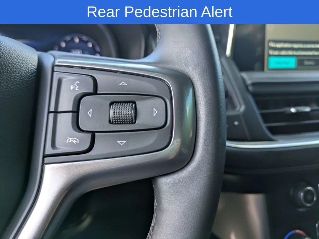 Used 2024 Gray Chevrolet Z71 image 32