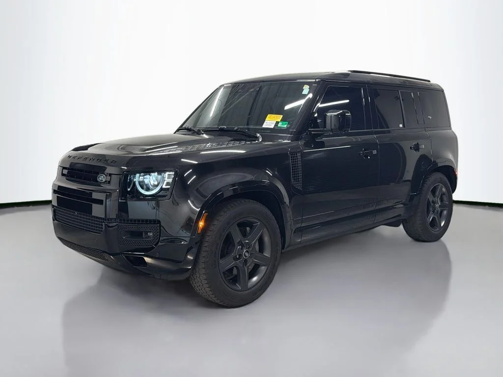 Certified Used 2024 Santorini Black Metallic Land Rover X-Dynamic SE image 1