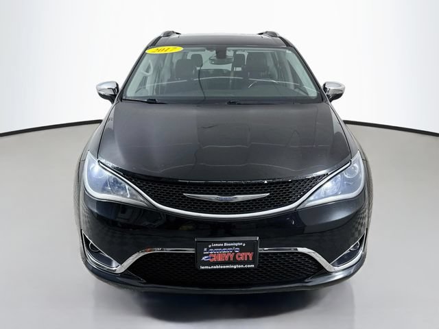 Used 2017 Chrysler Pacifica Limited with VIN 2C4RC1GG4HR751854 for sale in Champaign, IL