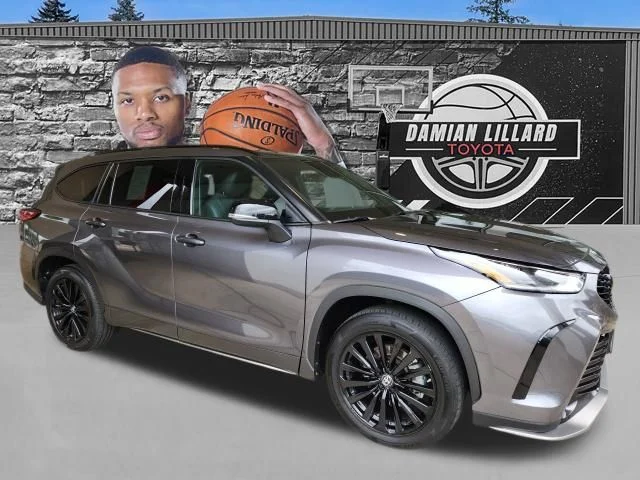 2023 Toyota Highlander XSE AWD's photo