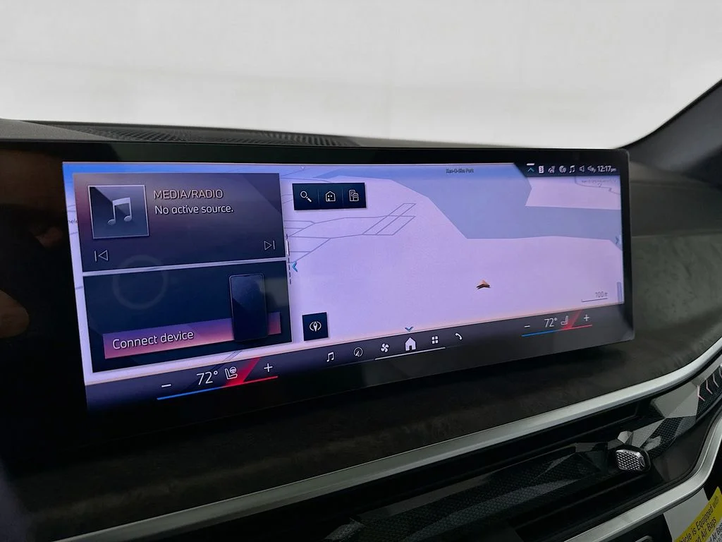 New 2026 Gray Metallic BMW xDrive40i image 17
