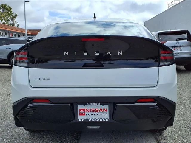 New 2026 Everest White Pearl TriCoat Nissan SV+ image 9