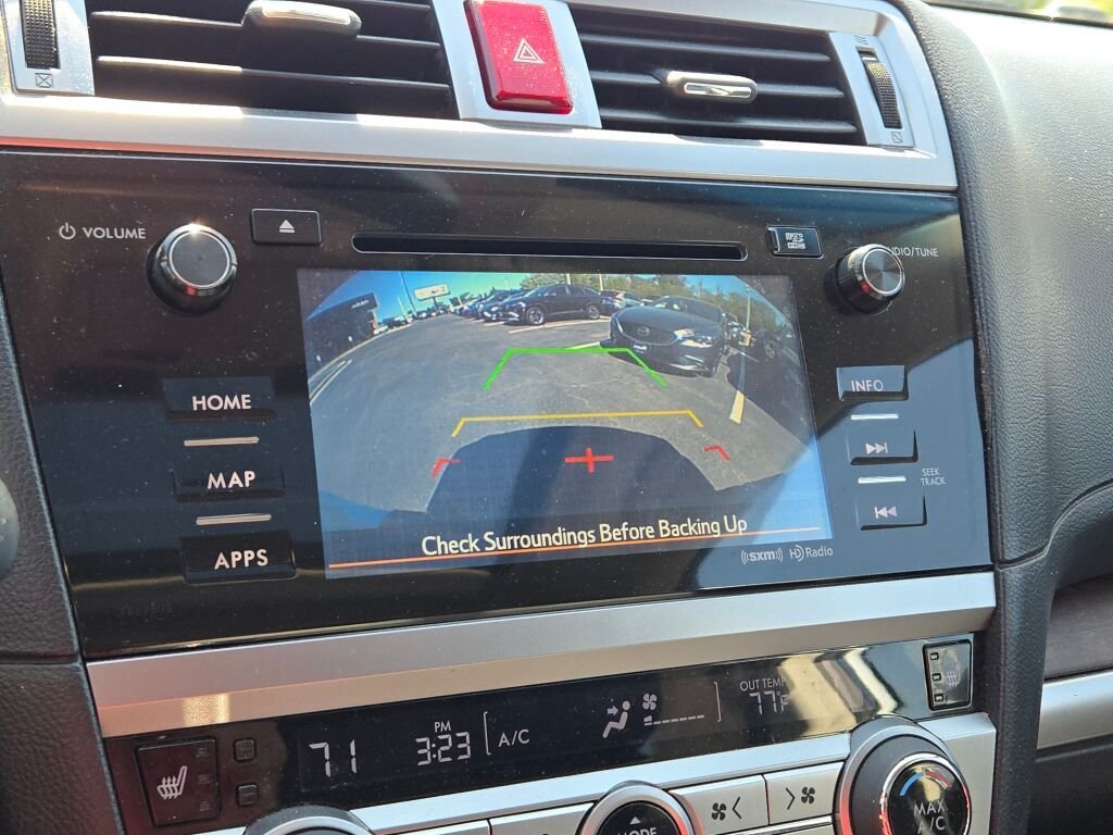 Used 2016 Silver Subaru 2.5i image 29