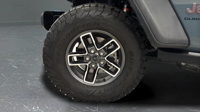 Used 2024 Anvil Clear Coat Jeep Mojave image 37