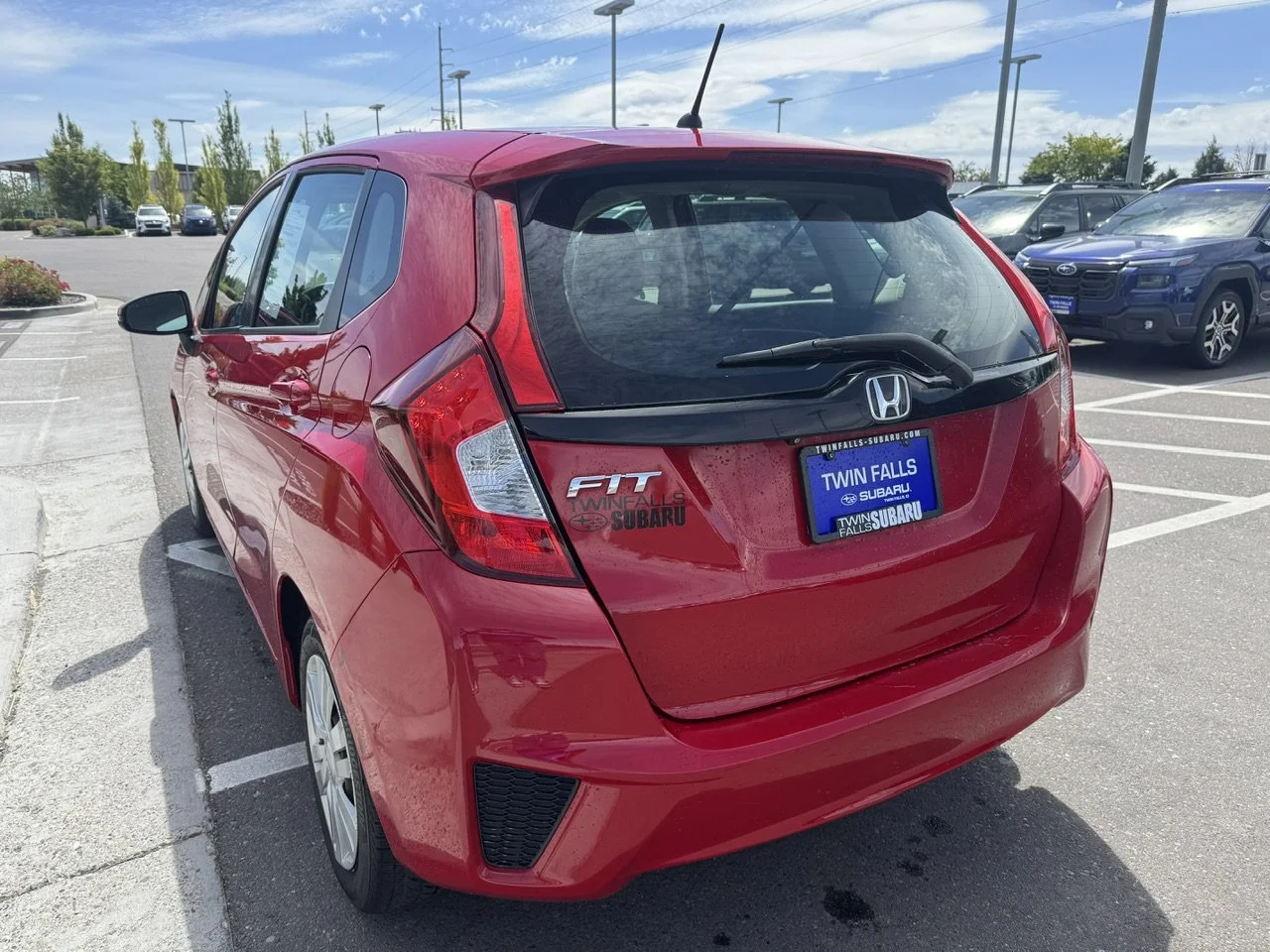 Used 2017 Red Honda LX image 5